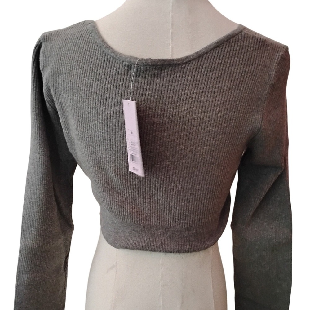 Wild Fable Gray Ribbed Cropped Cardigan Sweater V-Neck Two Button Long Sleeve M - Picture 3 of 5